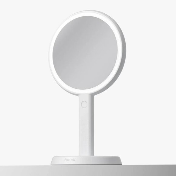 Cami Lighted Handheld Mirror - 1x/5x Magnification - Brand New - Picture 1 of 7